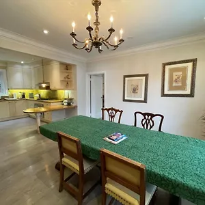 https://highend-private-mansion-suite-in-forest-hill.hotelstorontoontario.org