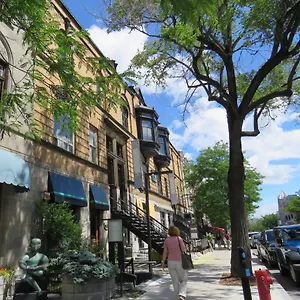 https://anne-ma-soeur-anne-hotel-studio.hotels-in-montreal.org
